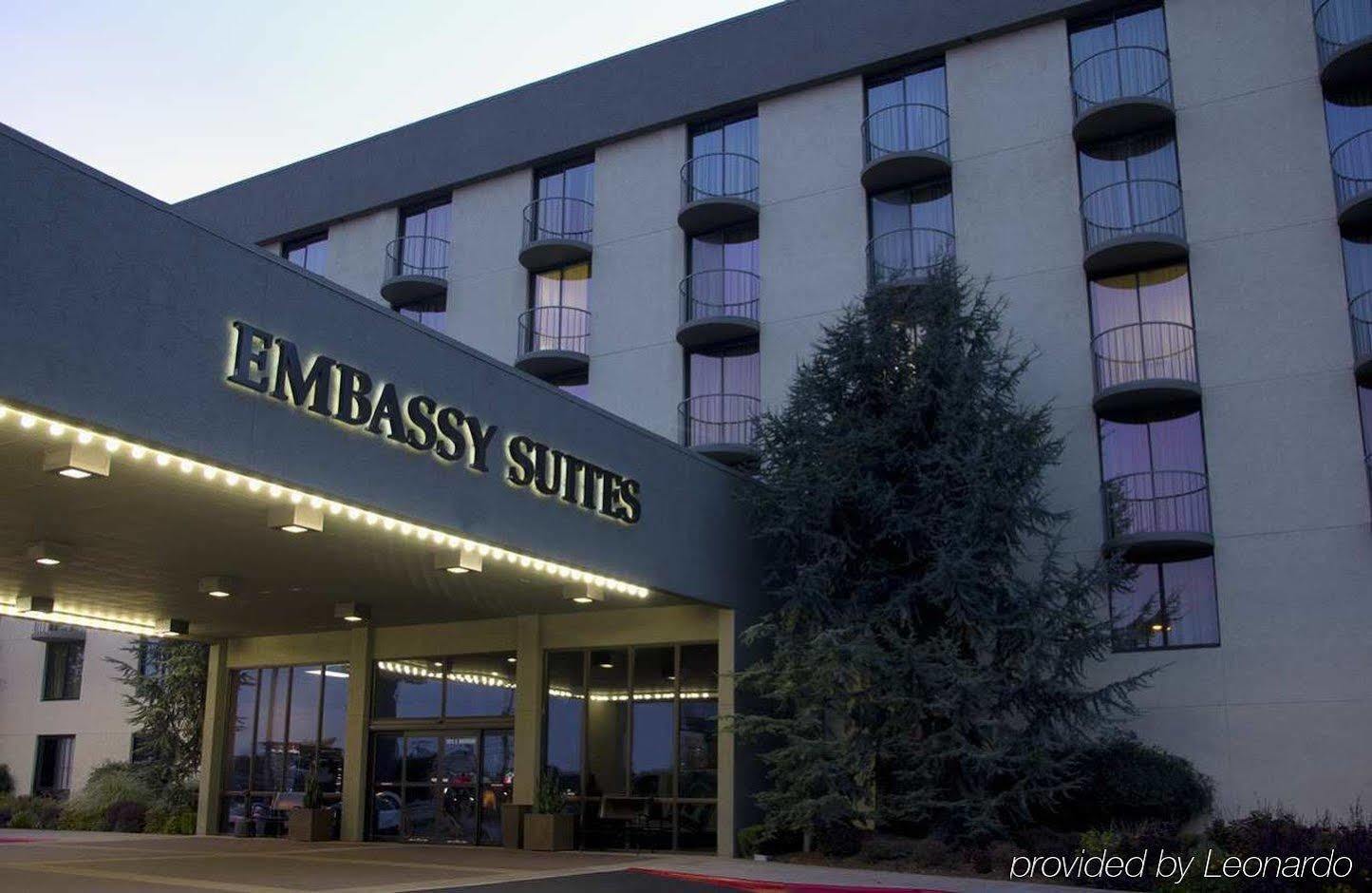 Embassy Suites By Hilton Oklahoma City Will Rogers Airport Ngoại thất bức ảnh